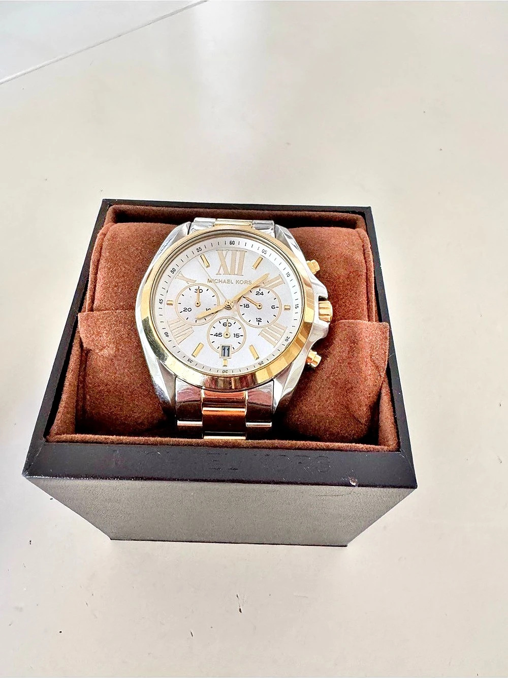 Michael Kors MK5627 Chronograph Two-Tone Watch Never with tags